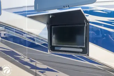 2027 Renegade Verona 40VTR photo 37