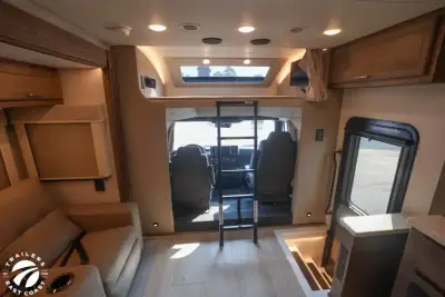 2027 Renegade Verona 40VTR photo 16