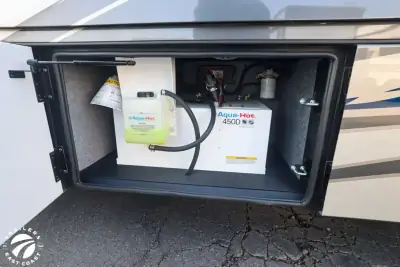 2027 Renegade Verona 40VTR photo 49