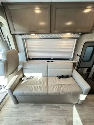 2022 Thor Motor Coach FREEDOM TRAVELER A30 photo 17