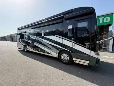 2022 Newmar New Aire 3543