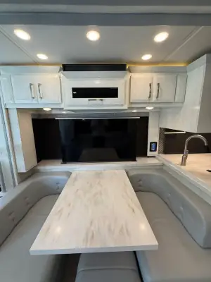 2022 Newmar New Aire 3543 photo 11