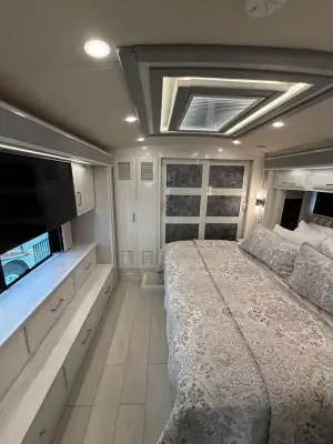 2022 Newmar New Aire 3543 photo 17
