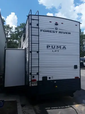 2025 Palomino PALOMINO PUMA 403LFT photo 4