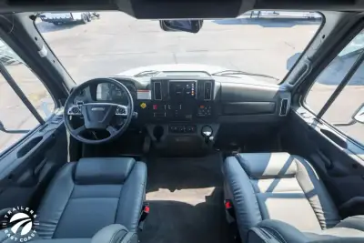 2027 Renegade Verona 40VTB photo 15