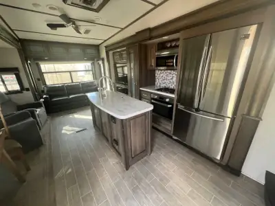2020 Keystone MONTANA 3721RL photo 8