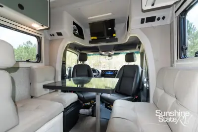 2027 Winnebago Ekko Sprinter 23B photo 30