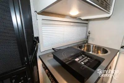 2027 Winnebago Ekko Sprinter 23B photo 16
