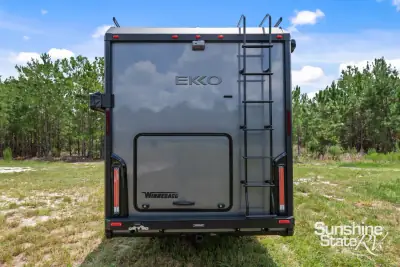 2027 Winnebago Ekko Sprinter 23B photo 4