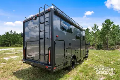 2027 Winnebago Ekko Sprinter 23B photo 3