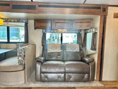 2017 Keystone OUTBACK SUPELITE 325BH photo 14