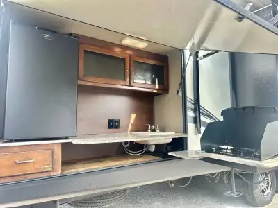 2017 Keystone OUTBACK SUPELITE 325BH photo 13