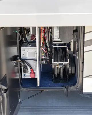 2017 Newmar King Aire 4584 photo 16