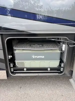 2025 Tiffin Motorhomes Zephyr 45 PZ photo 7