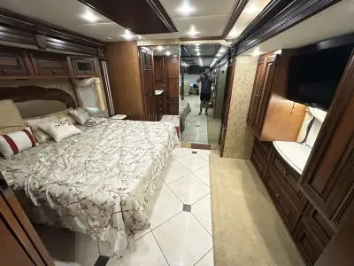 2015 Newmar Dutch Star 4369 photo 16