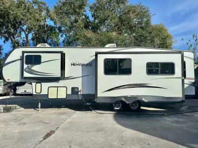 2018 Forest River SALEM HEMISPHERE 29RLSHL photo 8