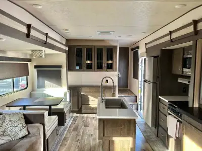 2018 Forest River SALEM HEMISPHERE 29RLSHL photo 22