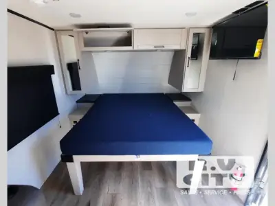 2026 Jayco Jay Feather Air 18FBS photo 4