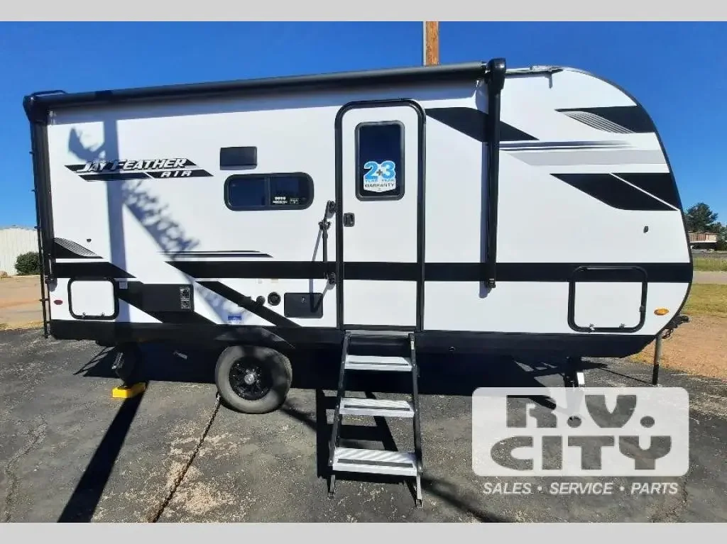 2026 Jayco Jay Feather Air 18FBS exterior