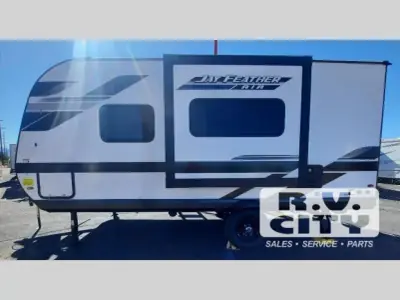 2026 Jayco Jay Feather Air 18FBS photo 3