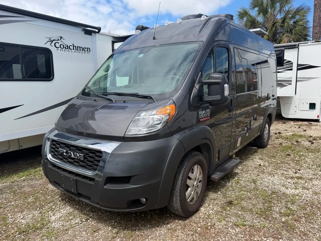 2022 Thor Motor Coach SCOPE 18M exterior