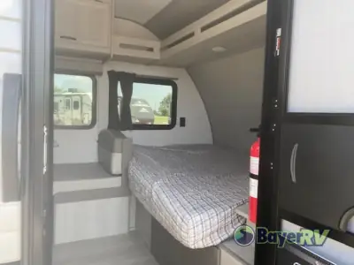 2027 Coachmen Catalina Summit Series 7 134RKX photo 8