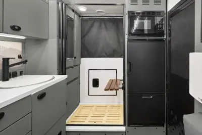 2027 Winnebago Arka 20Z 4x4 photo 24