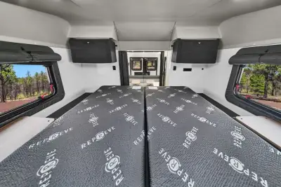 2027 Winnebago Arka 20Z 4x4 photo 38