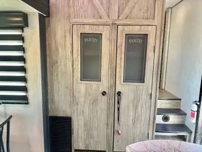 2022 Cherokee ARCTIC WOLF 3770 SUITE photo 21