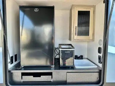 2022 Cherokee ARCTIC WOLF 3770 SUITE photo 23