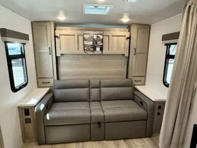 2025 Forest River Rockwood Mini Lite 2214S photo 18