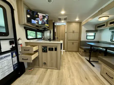 2025 Forest River Rockwood Mini Lite 2214S photo 23