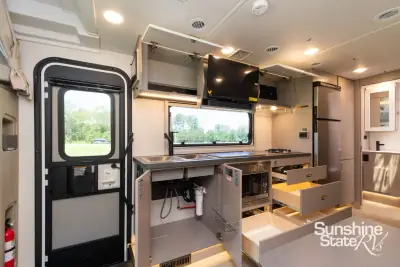 2027 Winnebago View 24D photo 18