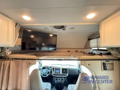 2021 Thor Motor Coach Chateau 28A Chevy photo 11