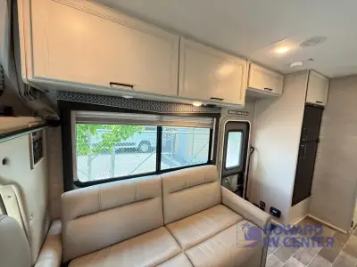 2021 Thor Motor Coach Chateau 28A Chevy photo 17