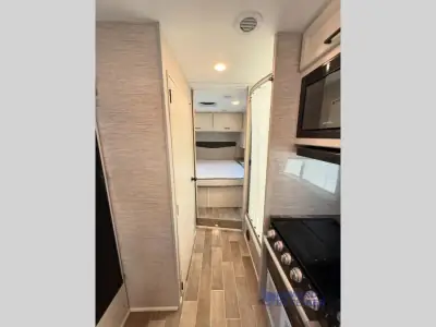 2021 Thor Motor Coach Chateau 28A Chevy photo 24