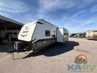 2022 Jayco JAY FLIGHT SLX 265RLS photo 3