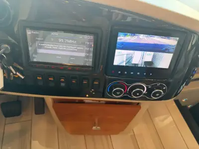 2019 Tiffin Motorhomes Phaeton 40 IH photo 34