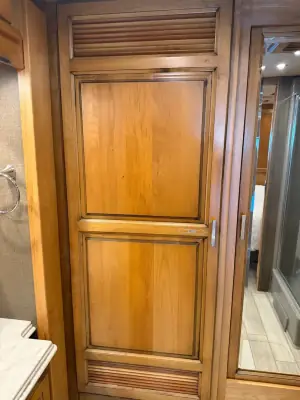 2019 Tiffin Motorhomes Phaeton 40 IH photo 29