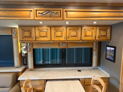 2019 Tiffin Motorhomes Phaeton 40 IH photo 14
