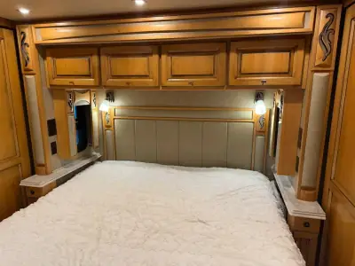 2019 Tiffin Motorhomes Phaeton 40 IH photo 25