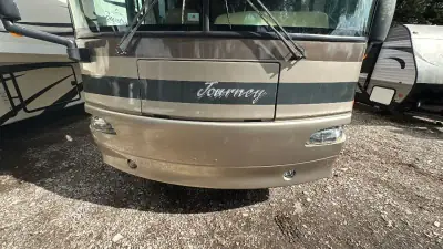 2005 Winnebago Journey Series 36G 350hp photo 47