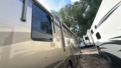 2005 Winnebago Journey Series 36G 350hp photo 60