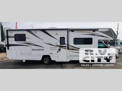 2017 Winnebago Minnie Winnie 31D