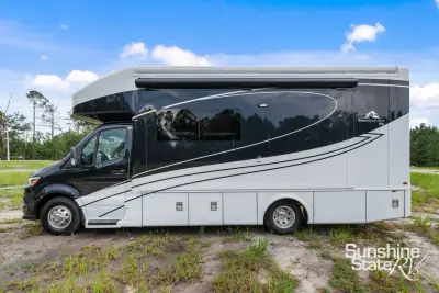 2026 Newmar Freedom Aire 2515 Std photo 6
