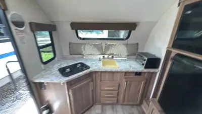 2018 Jayco Hummingbird 17RK photo 13