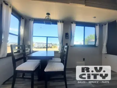 2025 Jayco Jay Flight Bungalow 40RLTS photo 8