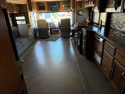 2017 Fleetwood PACE ARROW LXE 38F photo 22