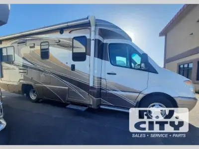 2011 Winnebago View Profile 24G