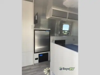 2027 Airstream Bambi 22FB photo 7